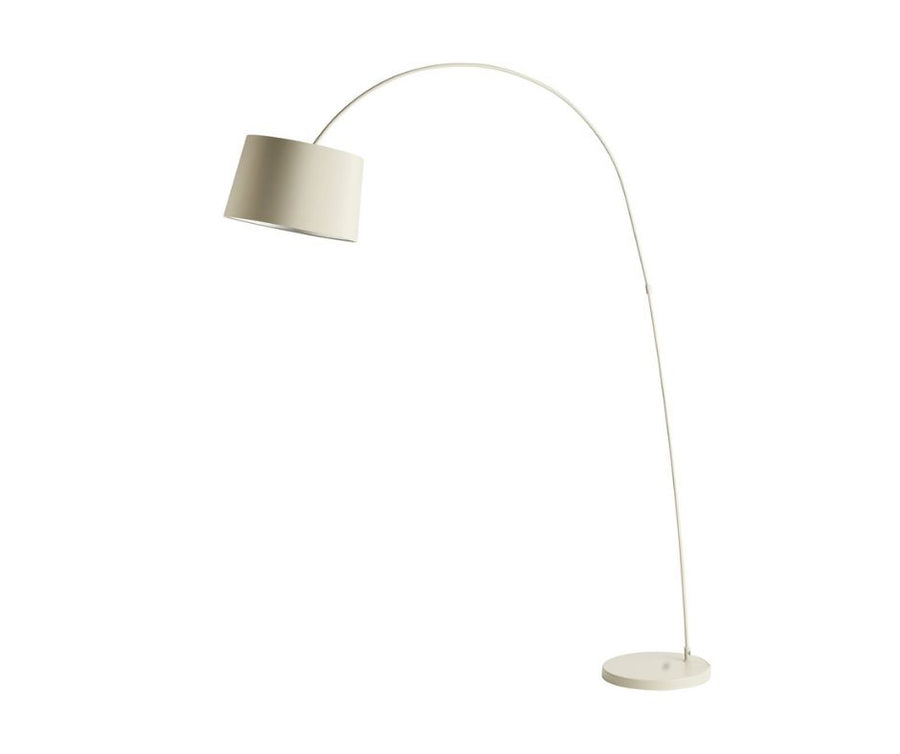 The Decorators: Lampadar BoConcept Kuta Warm Grey