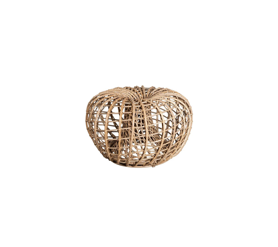 The Decorators: Masuta de cafea/taburet  Cane-line Nest 67 cm