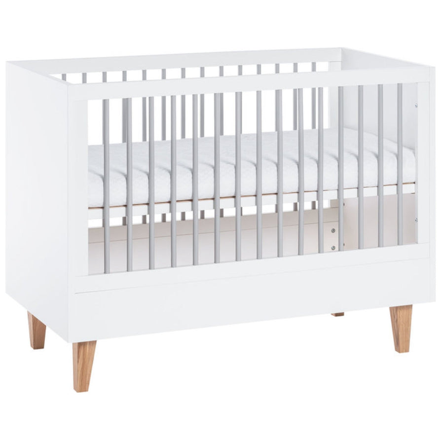 The Decorators: Pat bebe VOX Baby Concept 60x120